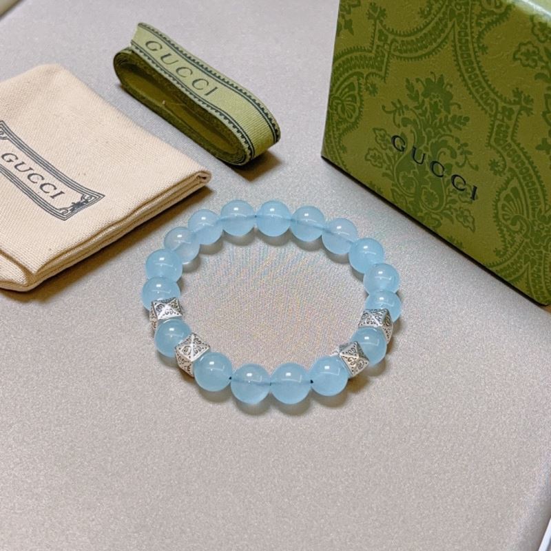 G*u*i bracelets